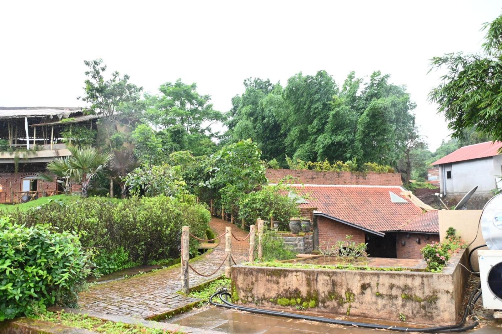 Bamboo And Bricks Resort Welhe エクステリア 写真