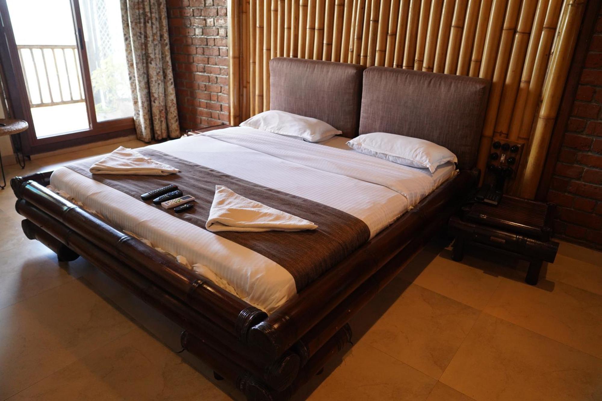 Bamboo And Bricks Resort Welhe エクステリア 写真