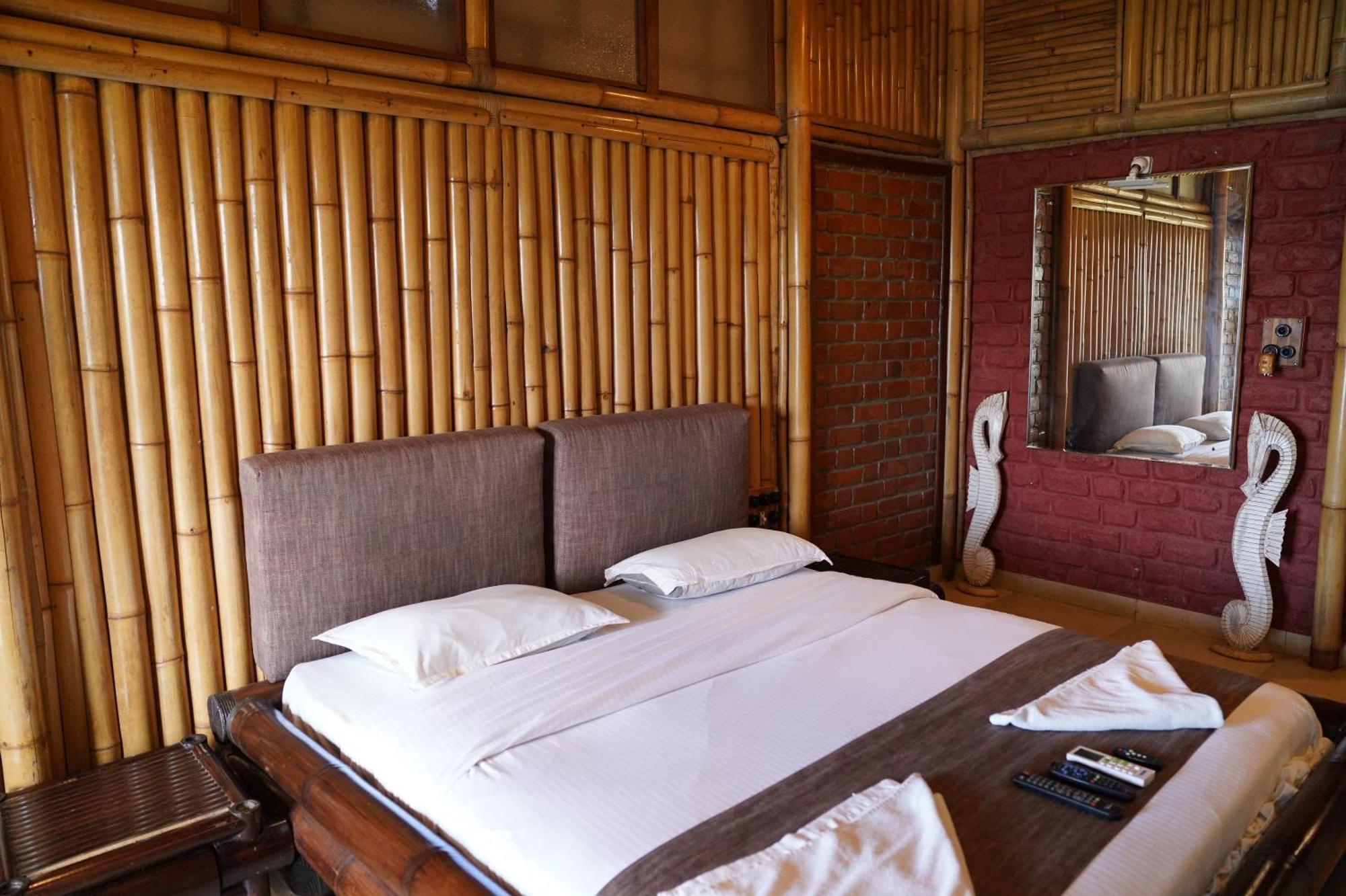 Bamboo And Bricks Resort Welhe エクステリア 写真